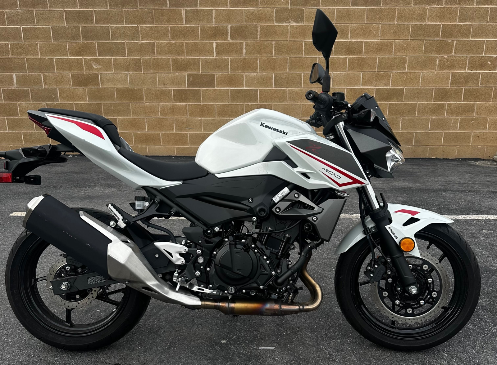 2023 Kawasaki Z400 - LOW MILES - Naked Beginner Sport Bike - Ninja Z 400