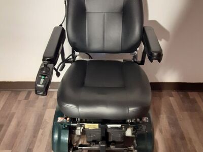 Jazzy 1115 and Aluminum 500 LB Capacity Carrier