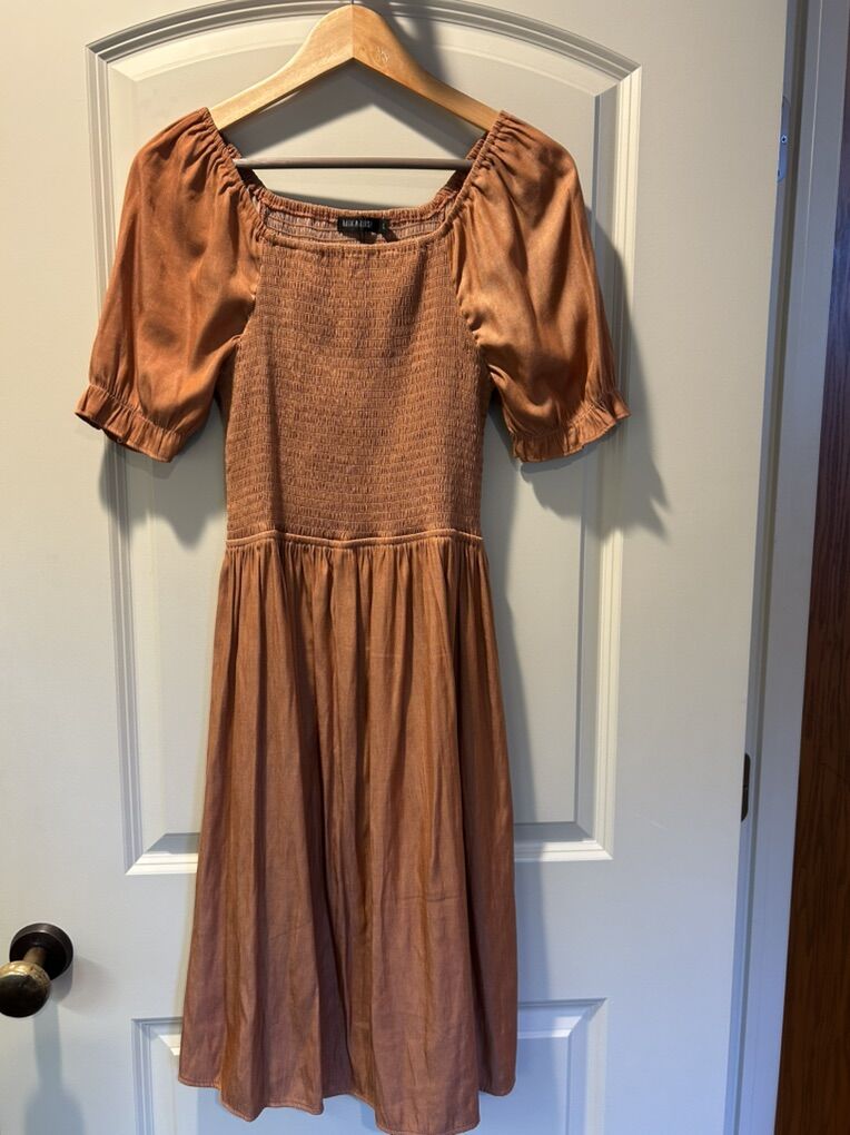 Mikarose Burnt Orange Puff Sleeve Smocked Dress L