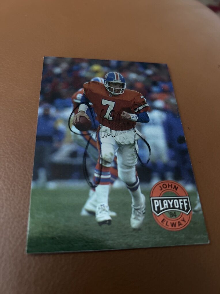 John Elway Autograph Broncos Football Auto Card