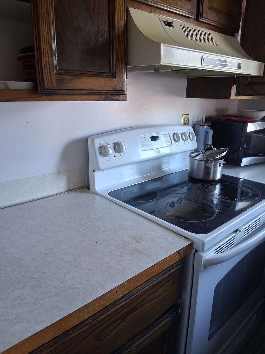 Main image 7