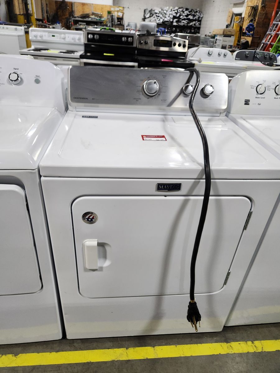 GREAT MAYTAG ELECTRIC DRYER! WITH A FULL WARRANTY