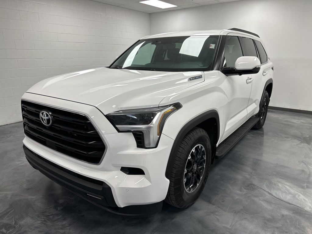 2026 Toyota Sequoia SR5