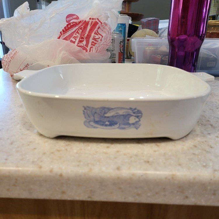 Norelco Corning Microwave Browning Dish with Lid