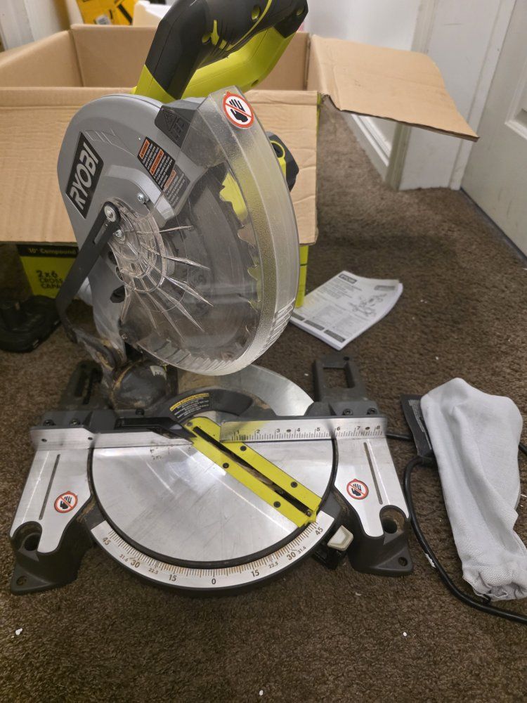 RYOBI 14 Amp Corded 10 in. Compound Miter Saw with LED Cutline Indicator