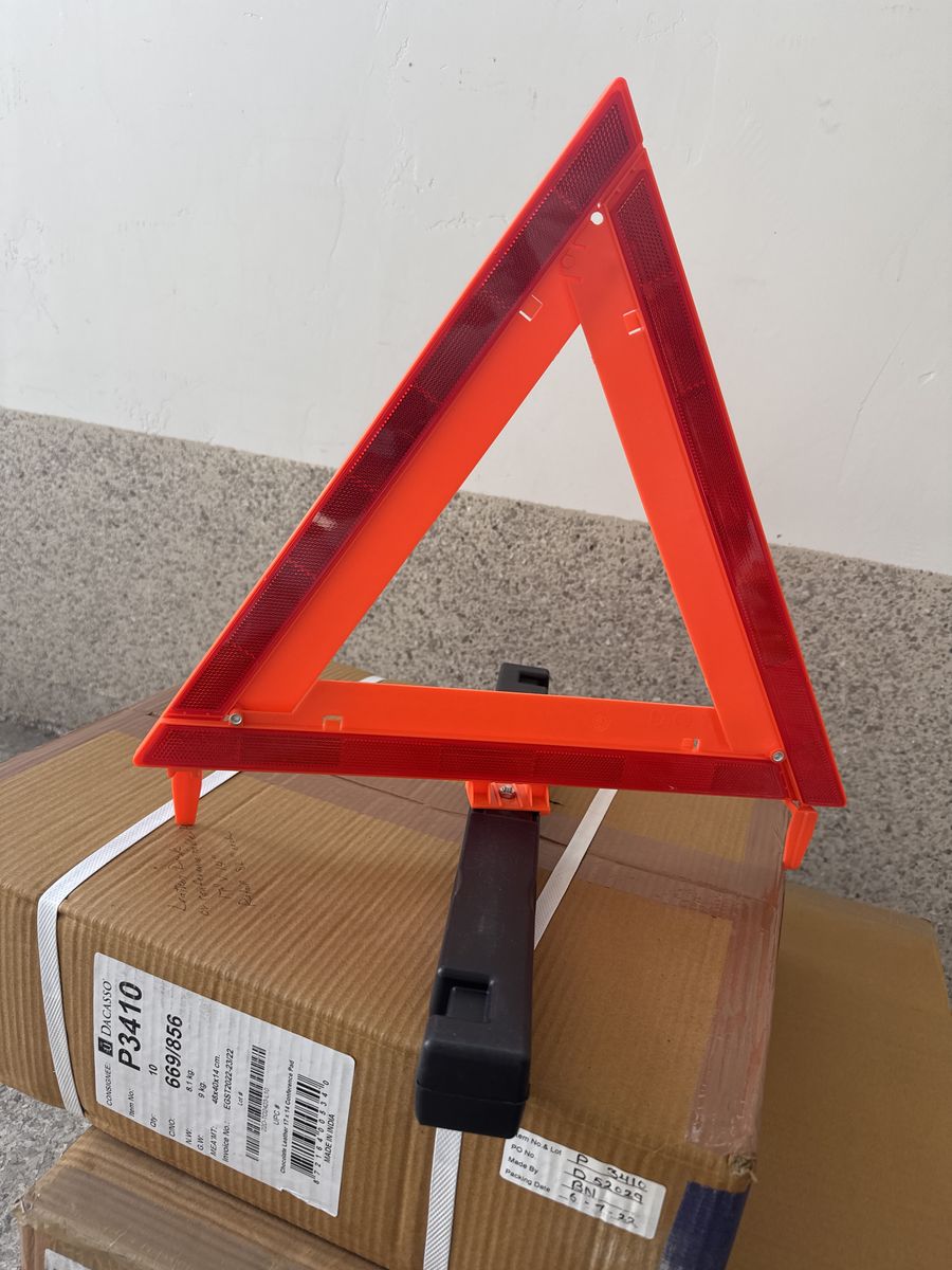Emergency Warning Triangle Kits - New
