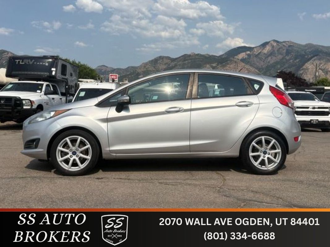 2015 Ford Fiesta SE