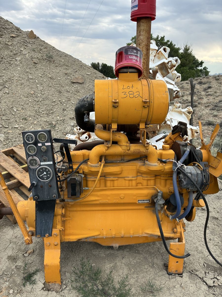 John Deere  6358TF