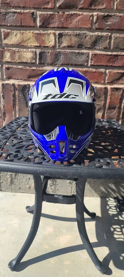 TDC Helmet T20 - sz XS