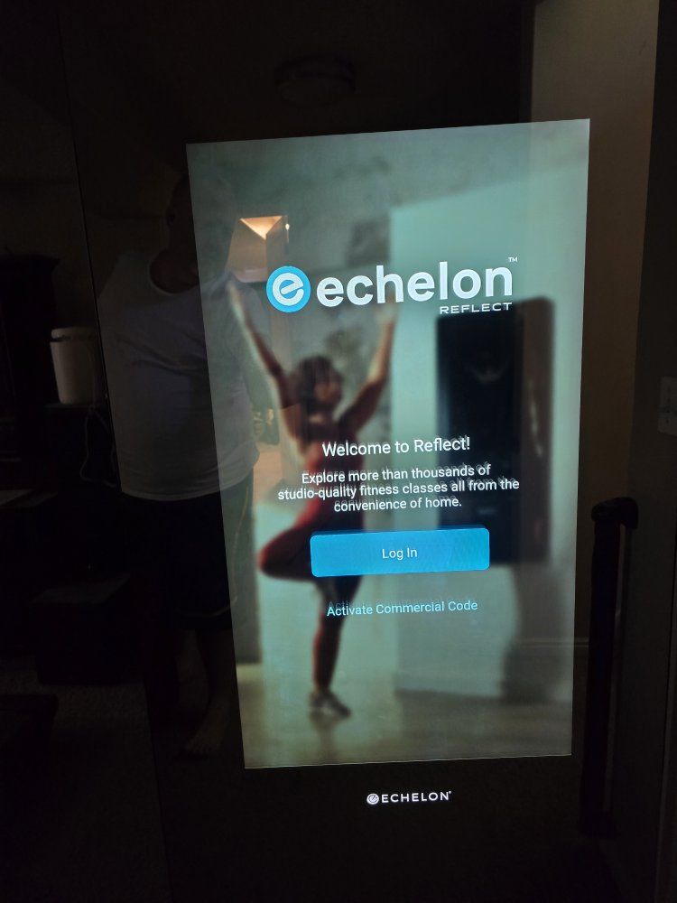 Echelon Reflect Smart Fitness Mirror - 50 inch touch screen