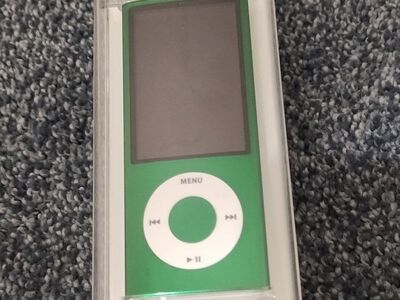Apple iPod Nano 5th Gen. 8GB (With Camera) New