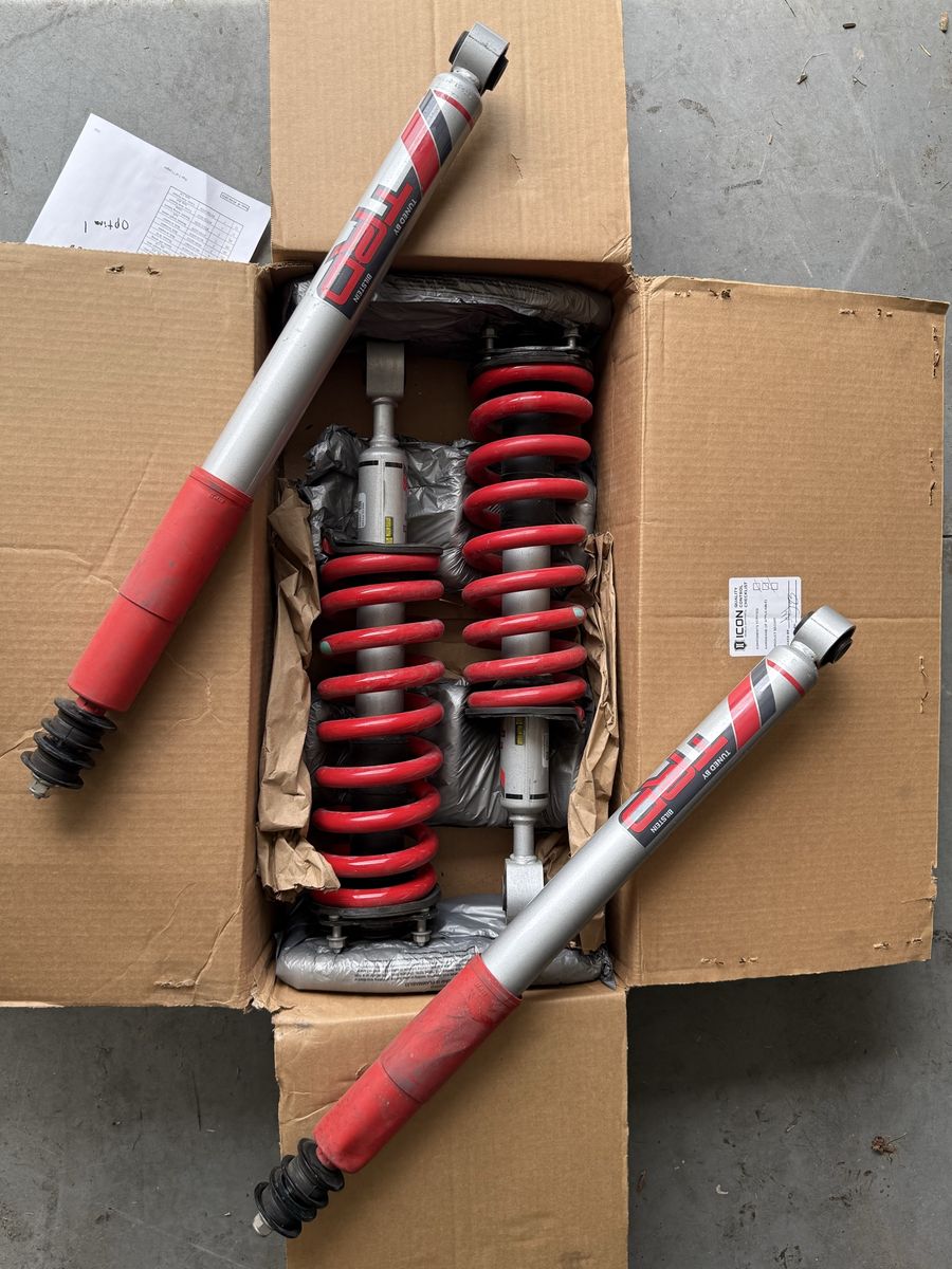 TRD Bilstein Front & Rear Shocks 4Runner/Tacoma/FJ Cruiser 48510-YY250 48530-YY210