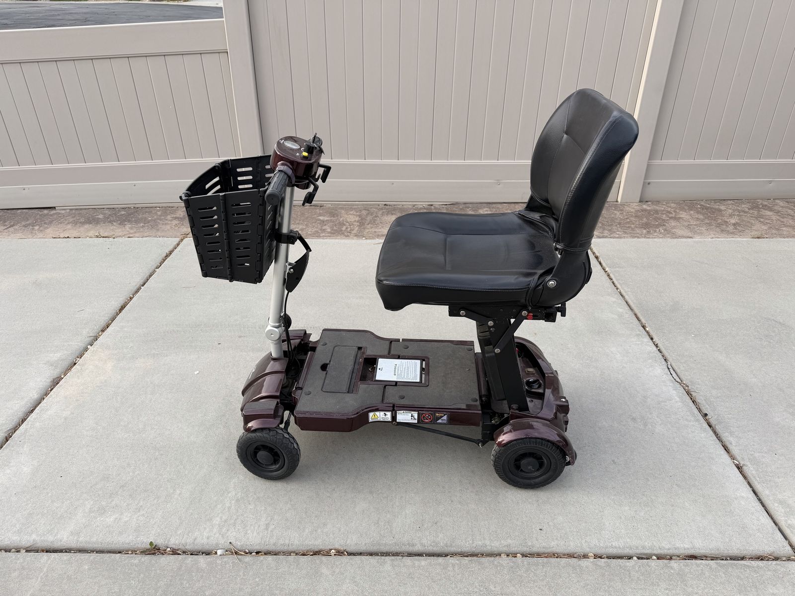 iLiving i3 Folding Elec 4Wheel Mobility Scooter