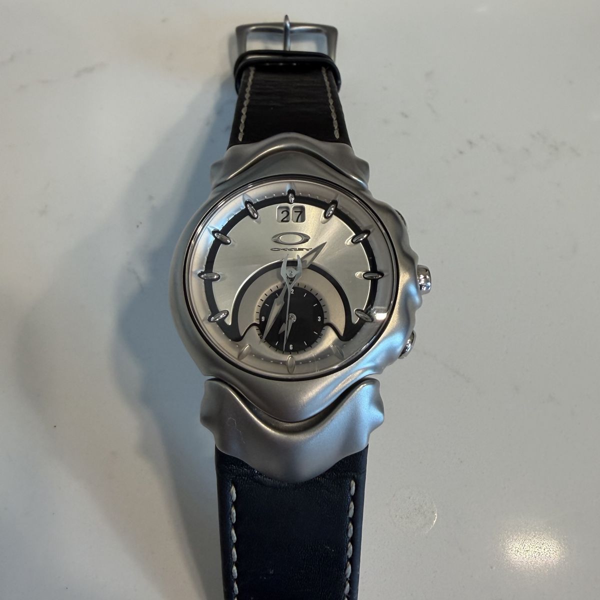 Rare Oakley Judge Vintage Men’s Stainless Sapphire Crystal Watch
