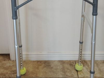 Folding Walker