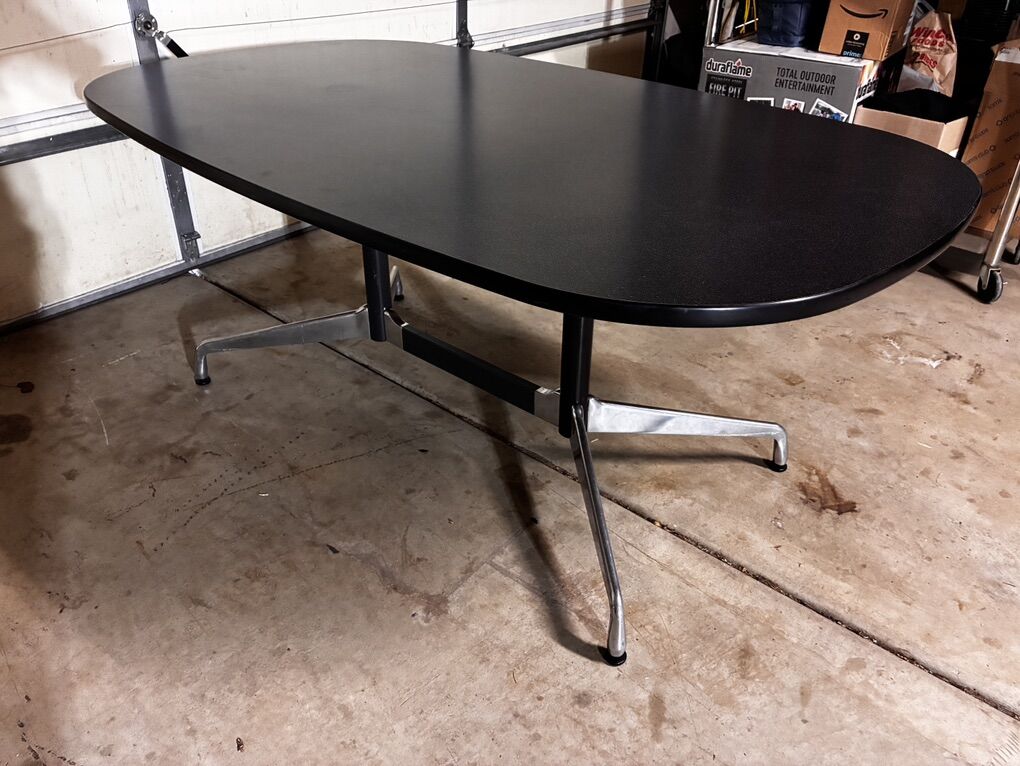 Unique And Fabulous Herman Miller MCM Eames