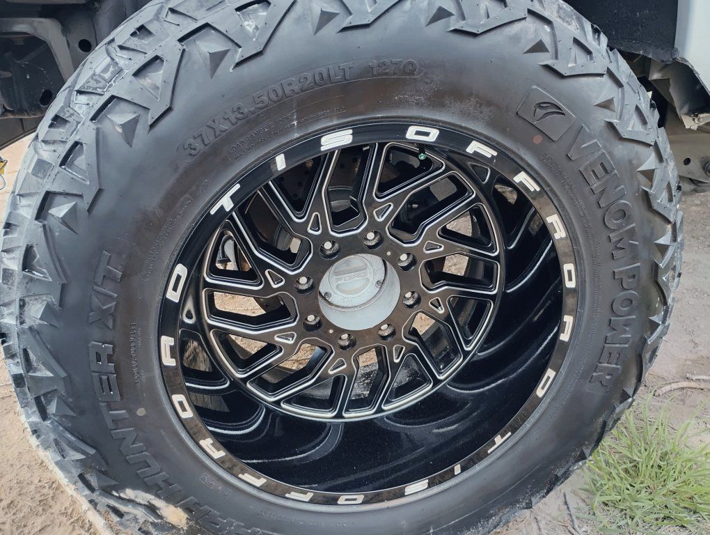 TIS Wheels 20x12 with tires 37x13.5x20 tires