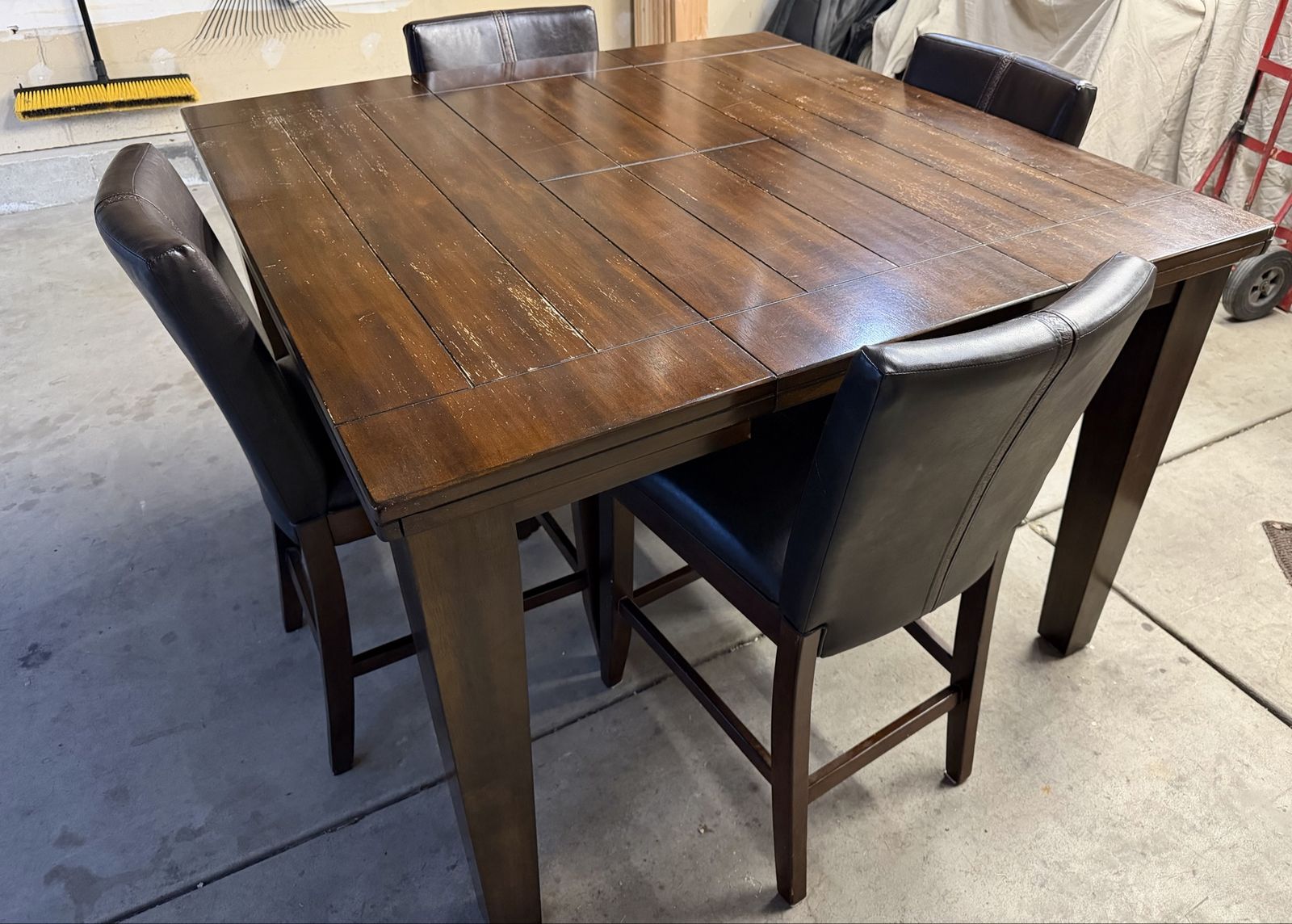 Counter Height Dining Set