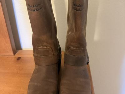 Harley Davidson women's riding boots