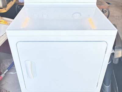 GE Electric Dryer — White