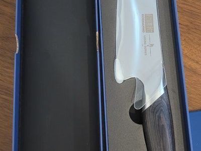 ROCSAROKO Long Series Chef's Knife - New, Unused Kitchen Tool with Ergonomic Handle