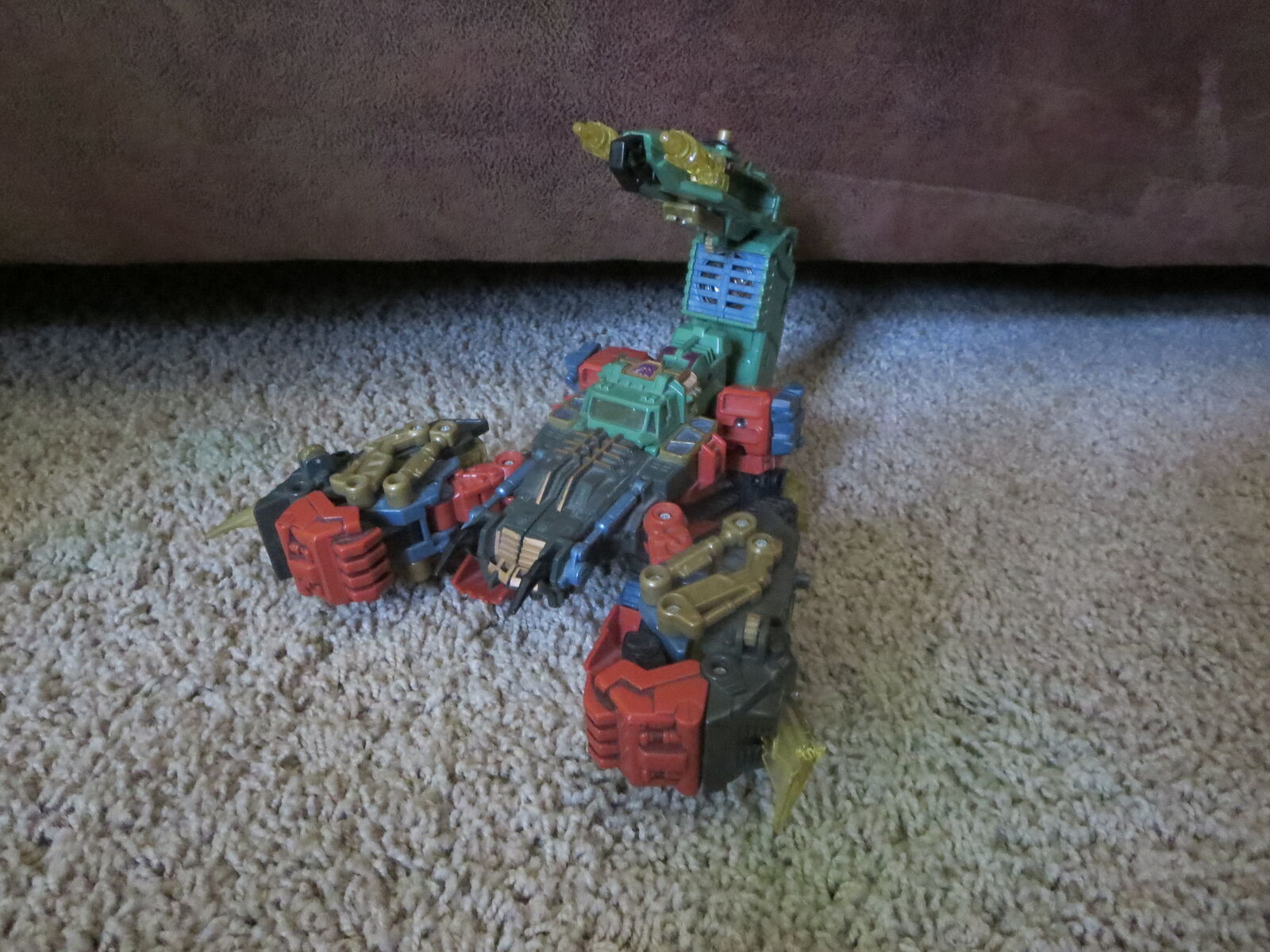 Transformers Energon Scorponok Command Class Figure