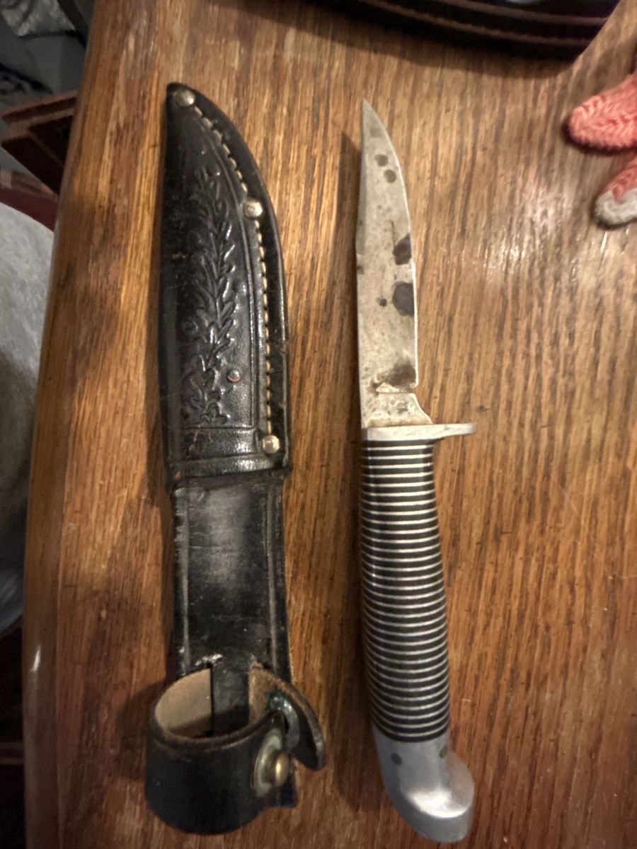 Western Black Beauty fixed blade knife F48b