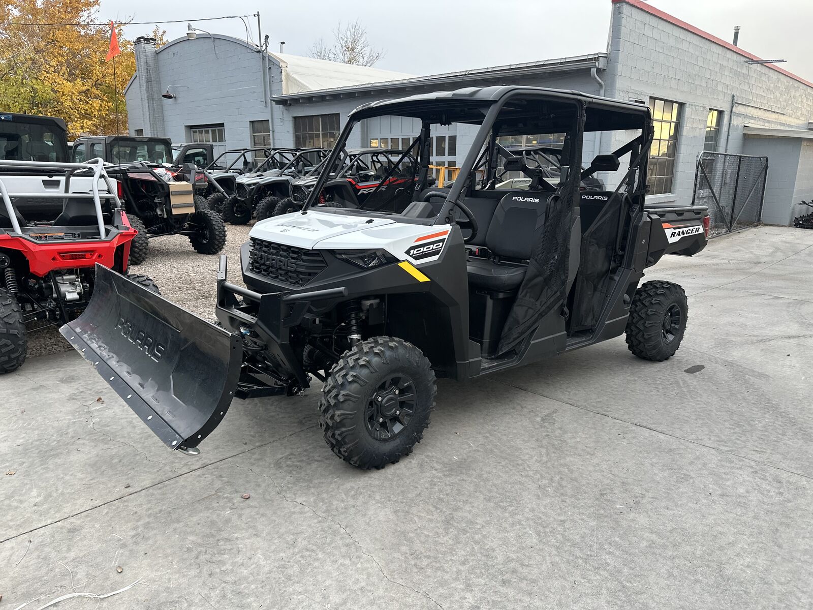 2025 POLARIS RANGER CREW 1000 PREMIUM WITH PLOW