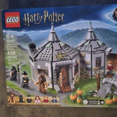 LEGO Harry Potter 75947 Hagrid's Hut: Buckbeak's Rescue Building Set - 496 Pieces with Light Brick
