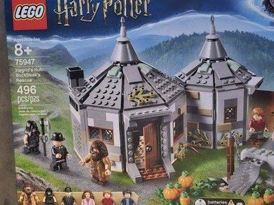 LEGO Harry Potter 75947 Hagrid's Hut: Buckbeak's Rescue Building Set - 496 Pieces with Light Brick