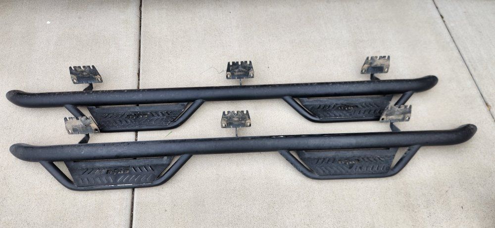 K-Bar Nerf Bar Truck steps