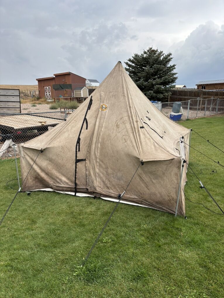Montana Canvas Alaknak/ Wall Tent