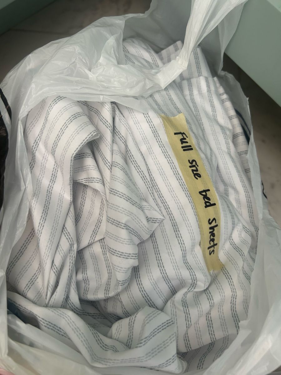 Full size sheet set gray stripes