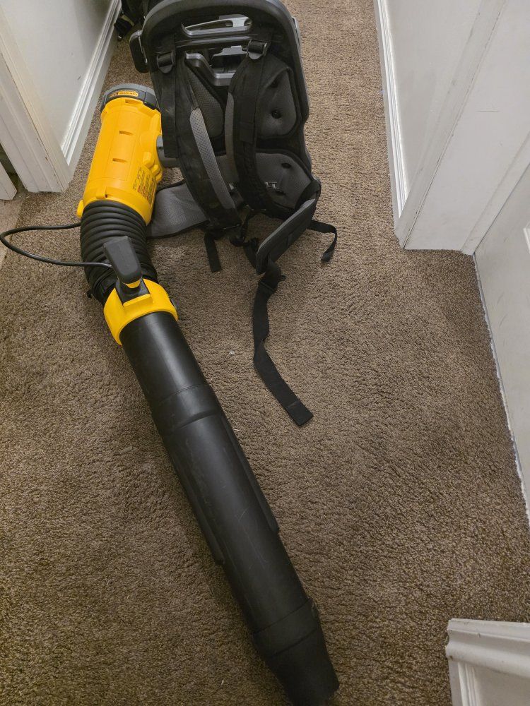DEWALT FLEXVOLT 60V MAX 855 CFM 160 MPH Battery Backpack Leaf Blower Tool Only
