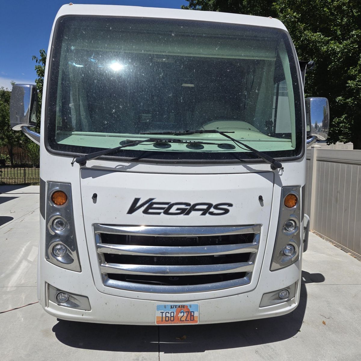 2022 Thor Vegas 24.4 Motorhome