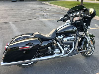 2022 Harley Davidson Street Glide FLHX