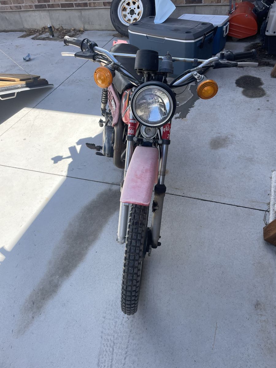 Yamaha DT1enduro 