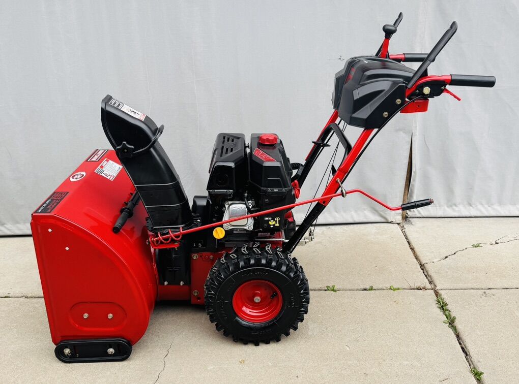 Craftsman 26 inch 2 stage Snowblower PWR Steering