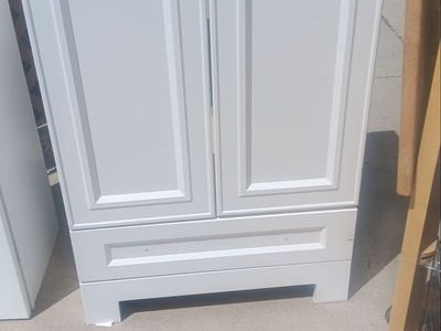 BATHROOM VANITY