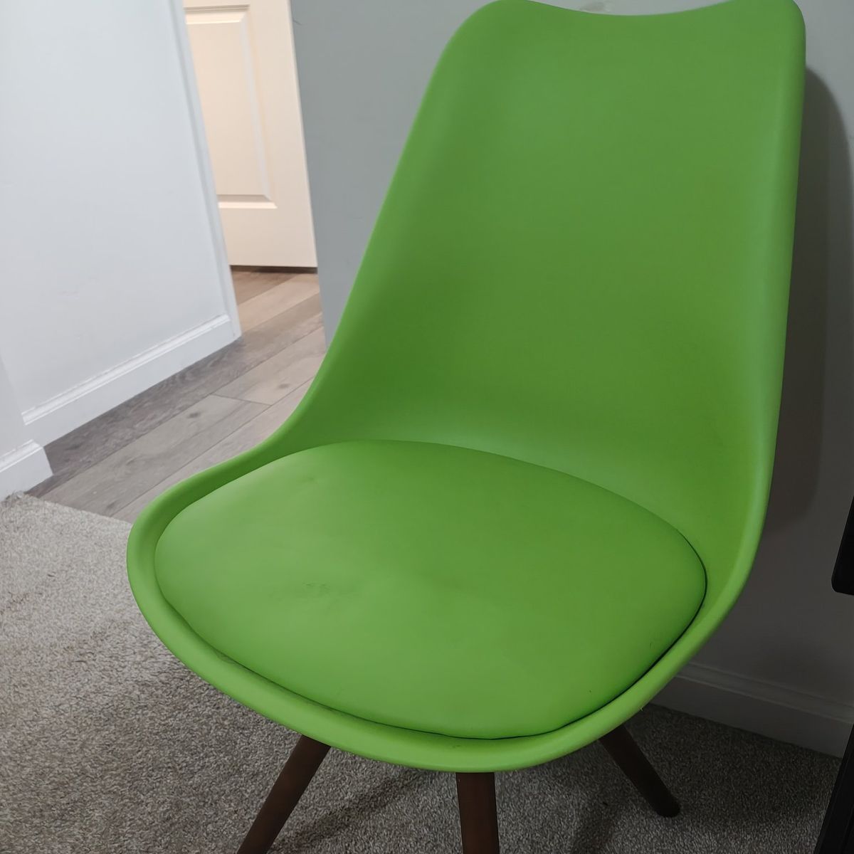 Green Modern Tulip Chair Set of 2, Wood Legs