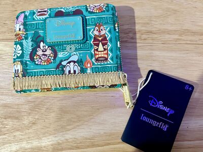 Disney Loungefly Mickey Tiki-style Wallet