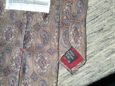 Courrèges Homme 100% Italian Silk Paisley Pattern Tie