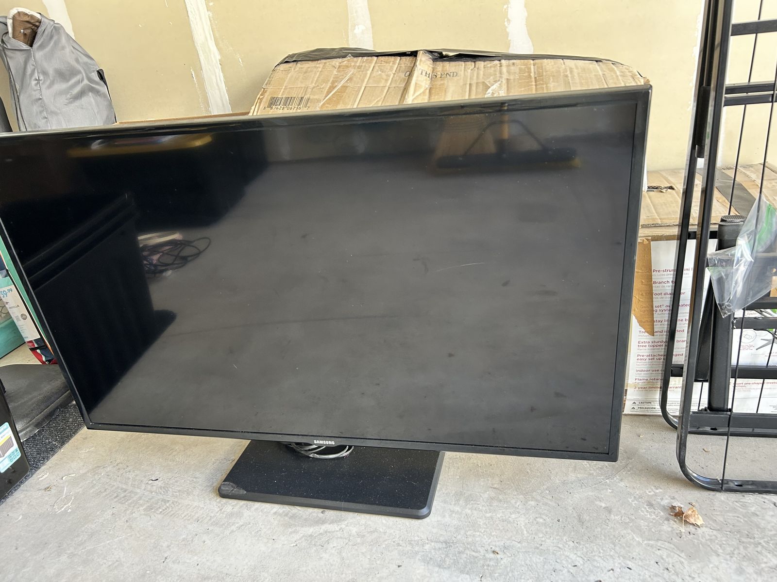 Samsung 40 in TV