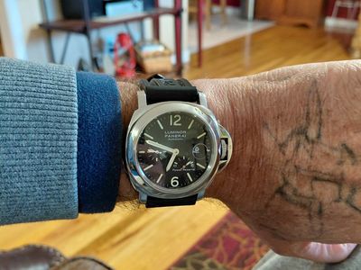 Panerai Pam090 with bracelet