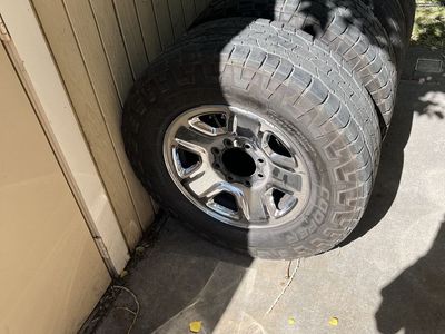 275/70/18 Truck Tires