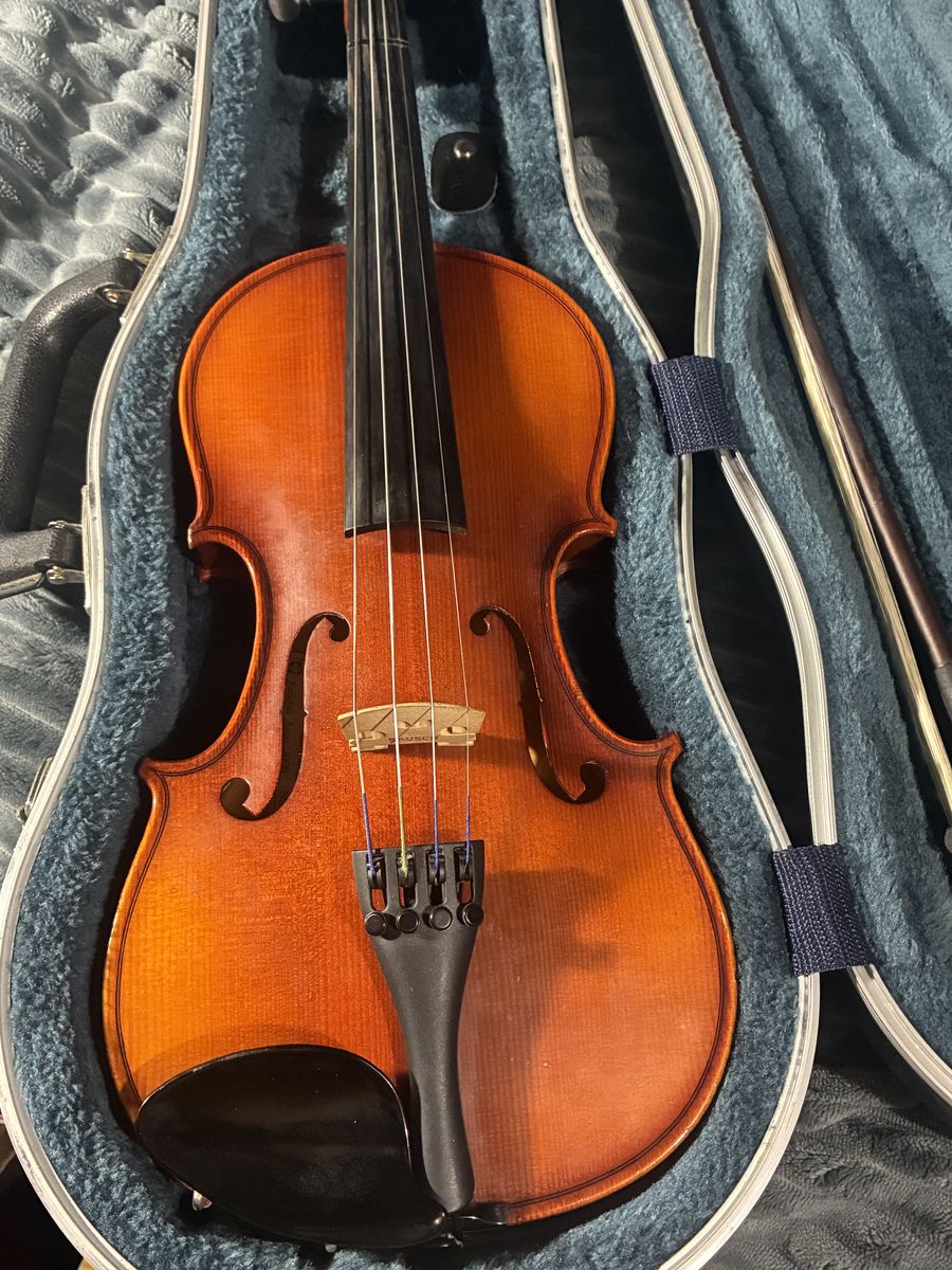 Violin (Knilling Bucharest model P4KT)