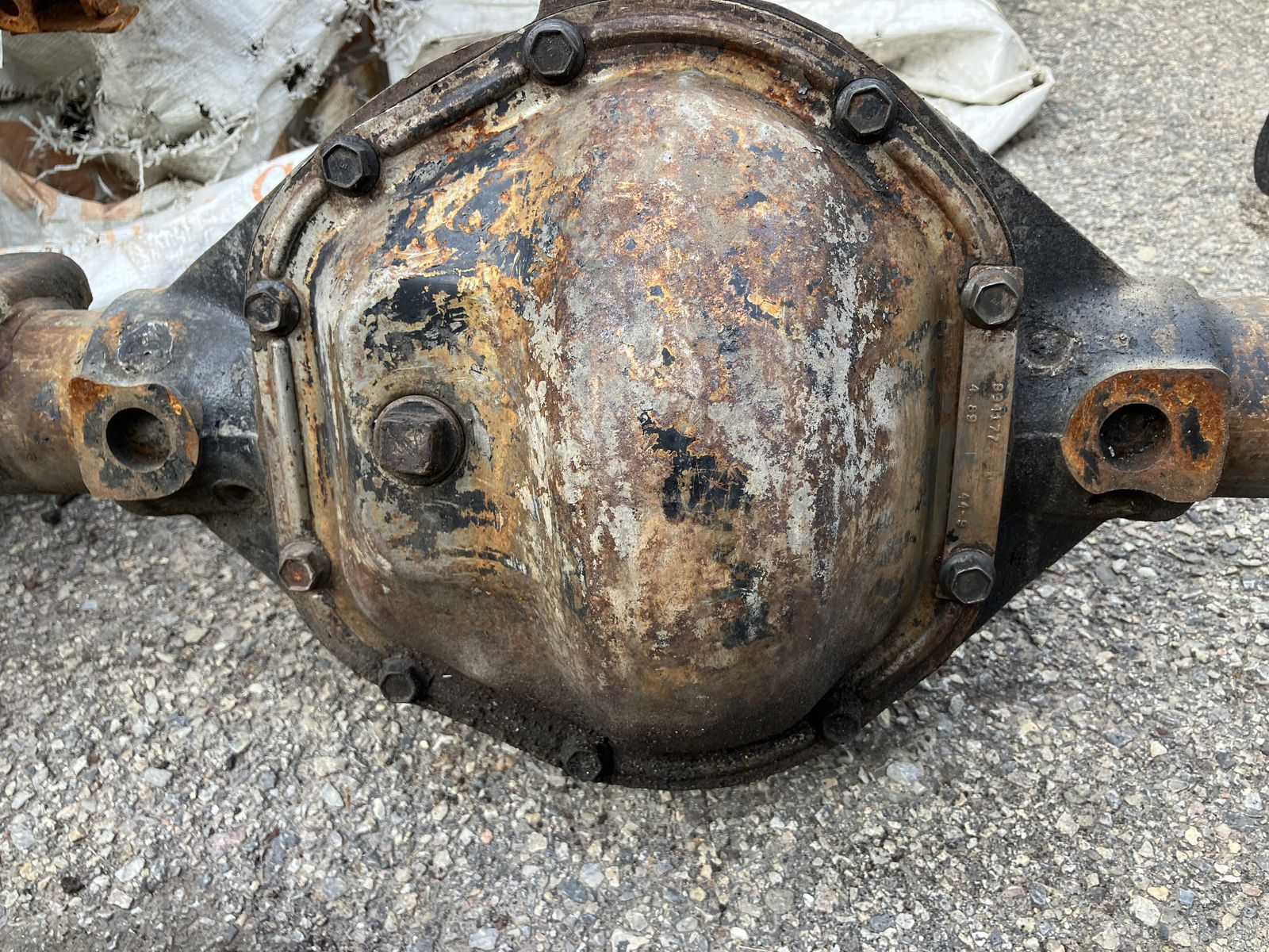 1971 Jeep CJ-5 Dana 44 Rear Axle, 4.88 Gears and Original, 33 Spline, One Piece Shafts - Rare