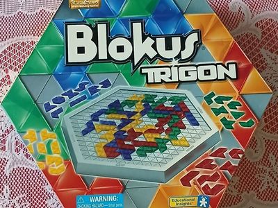 Blokus Trigon Strategy Game by Educational Insights - Complete, Great Condition for 2-4 Players
