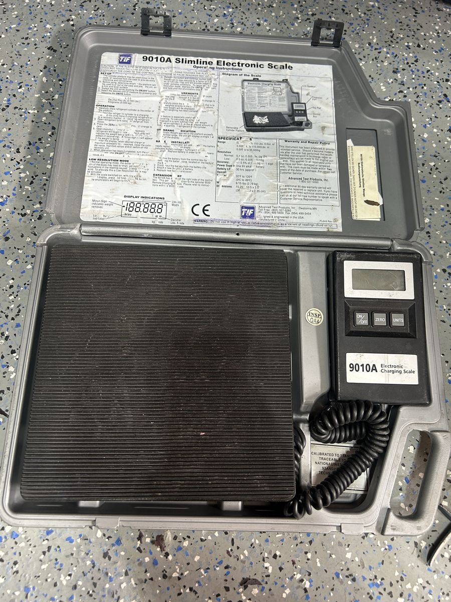 TIF 9010A Slimline Electronic Refrigerant Charging Scale - HVAC Scale, Portable Case