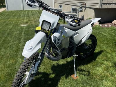 2021 Husqvarna TE250i